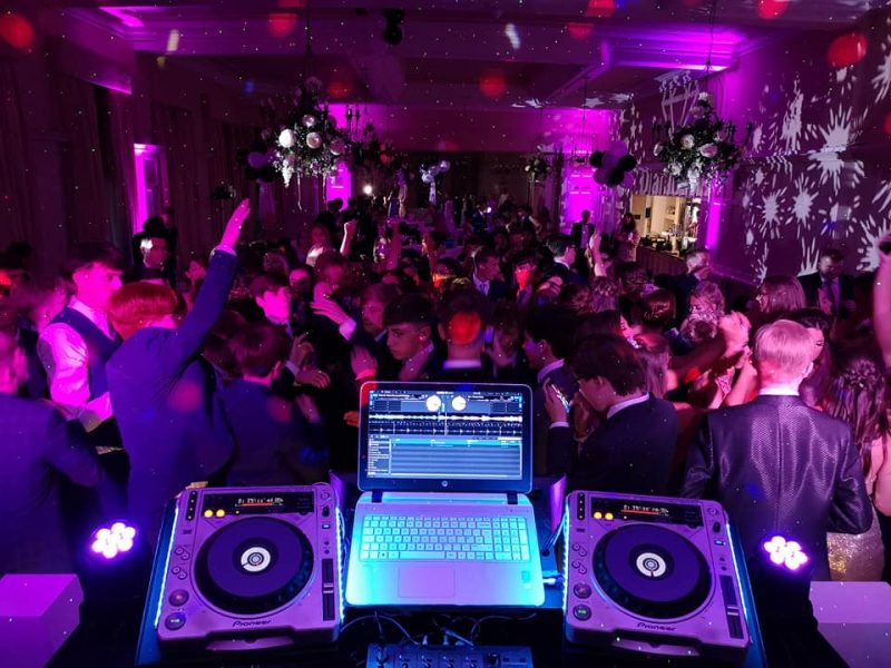 dj cheshire weddings and parties