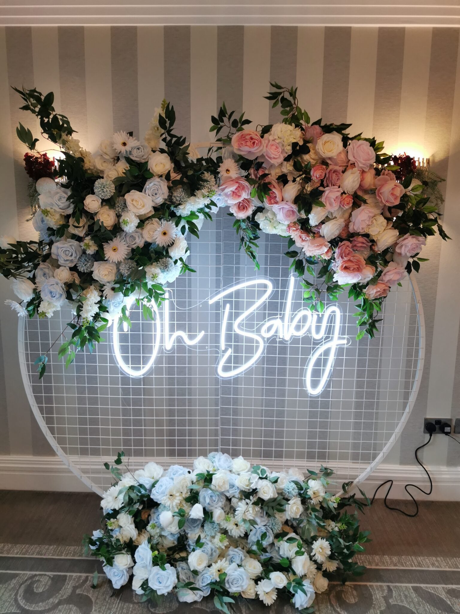Neon Sign Oh baby, with artificial flowers for Baby Shower CHristening party Photo Backdrop